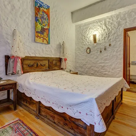 Lale Hotel Alaçatı