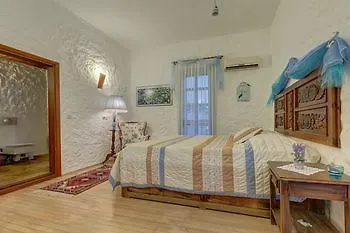 Lale Alaçatı