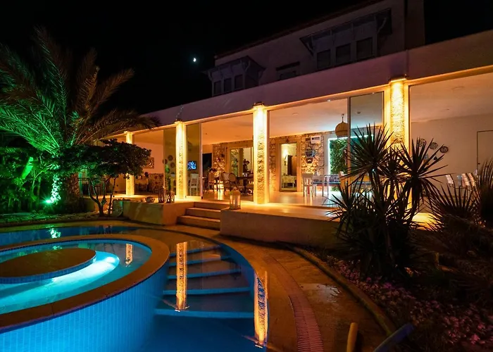 ホテル Lale アラカティ