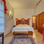 Hotel Lale 3*