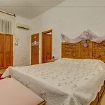 Hotel Lale