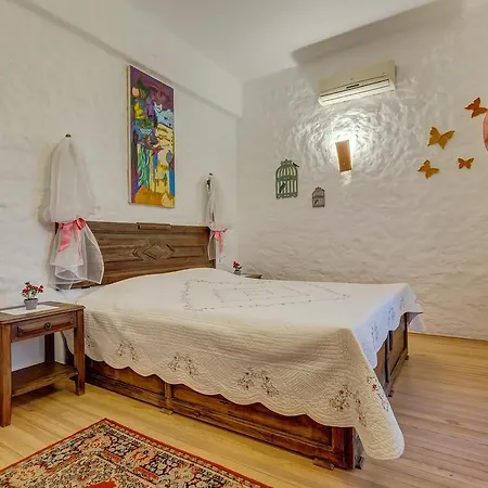 Ξενοδοχείο Lale 3*